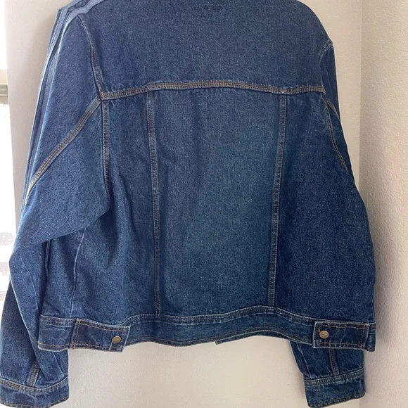 Ivy Park Denim Jacket - Brand new, never worn with tags - Picture 2 of 5